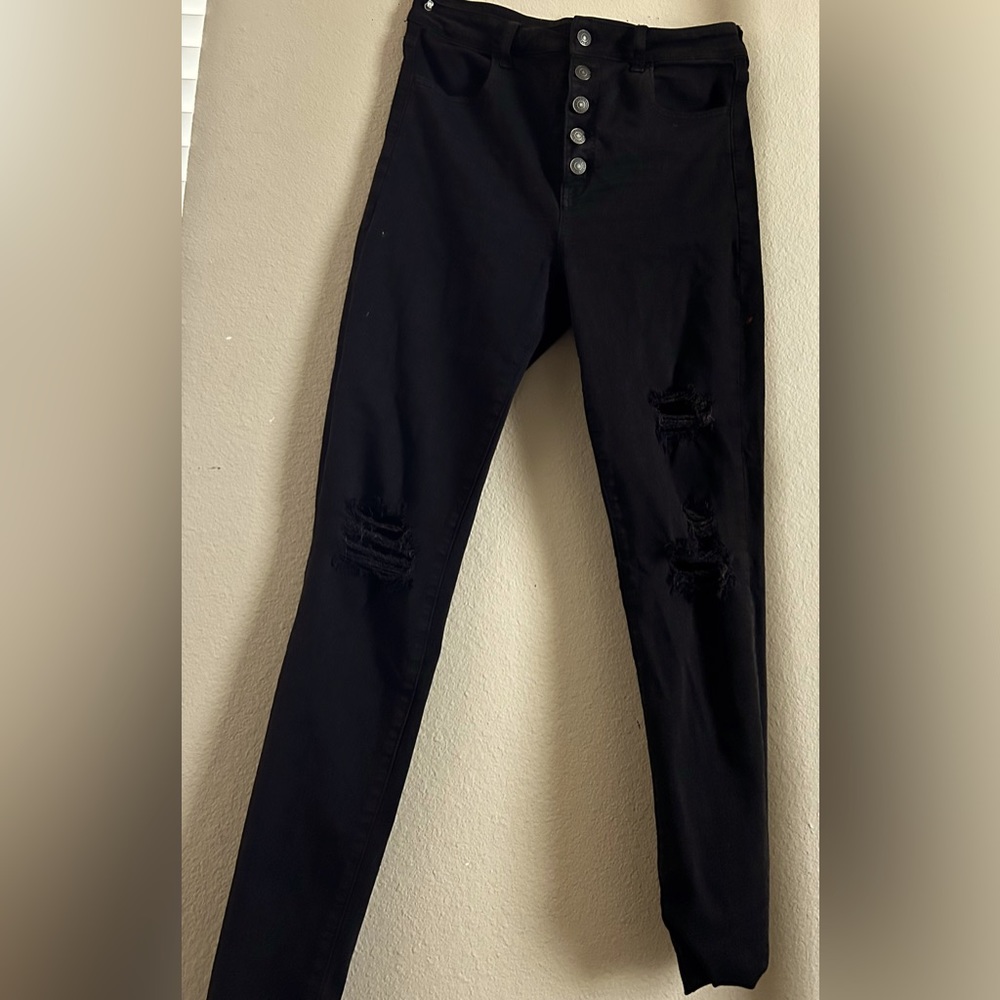 American Eagle High-Rise Ripped Jeans